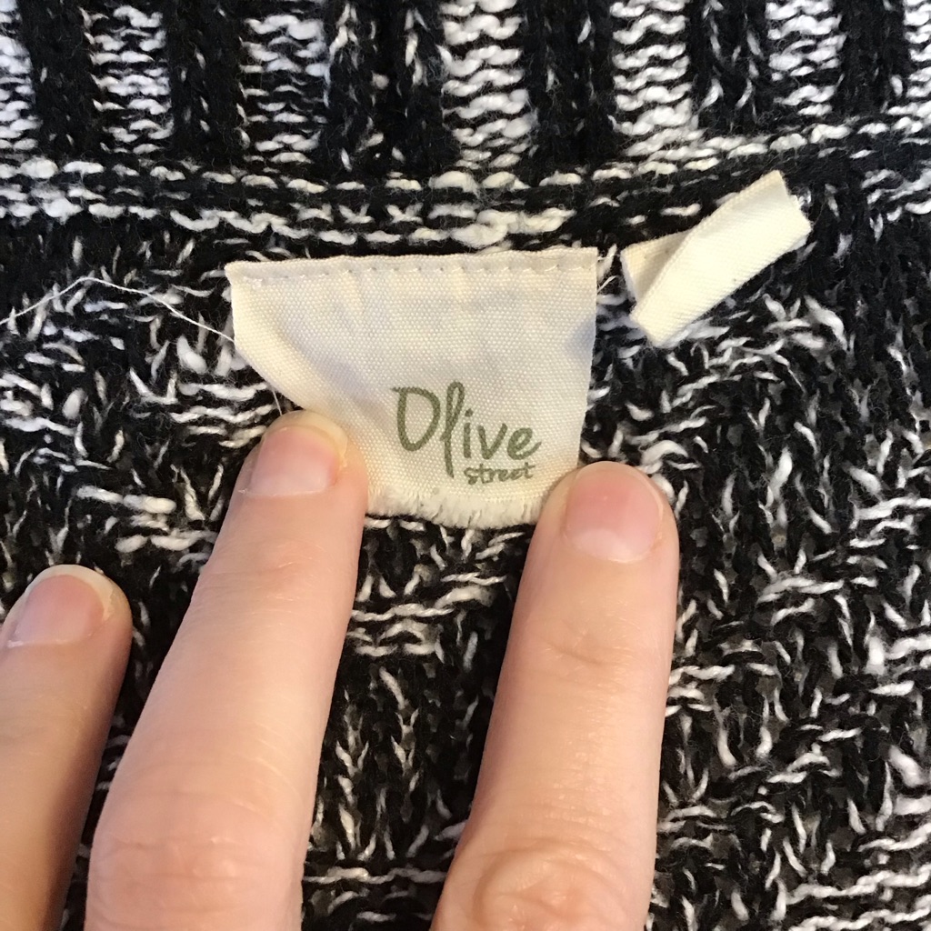 Olive Street Black & White Marled Aztec Shawl Collar Women's Cardigan Sweater Xl — image 5 of 7